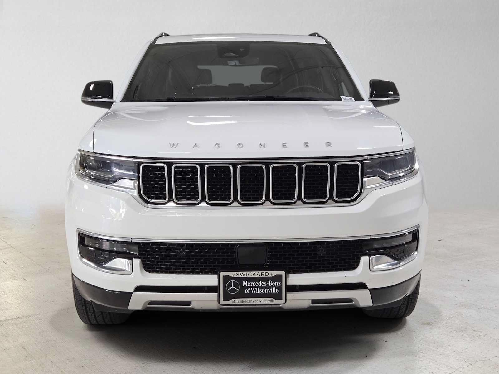 Used 2024 Jeep Wagoneer Series II AWD/4WD image 8