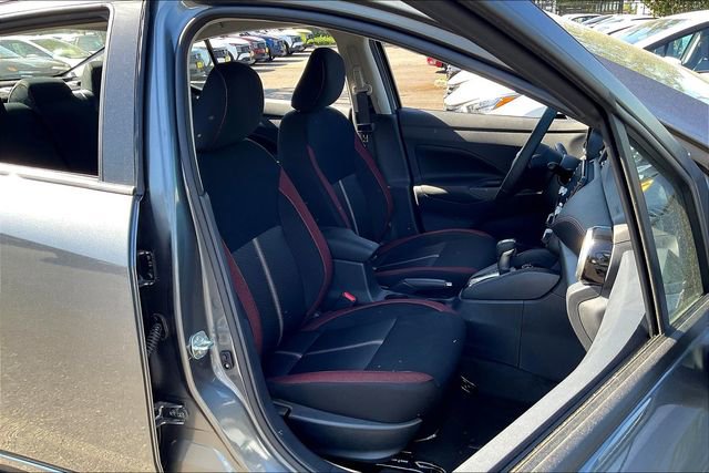 New 2025 Nissan Versa SR w/ Trunk Package image 27