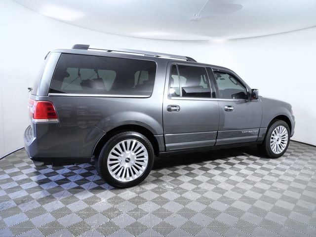 Used 2016 Lincoln Navigator L Reserve AWD/4WD image 8