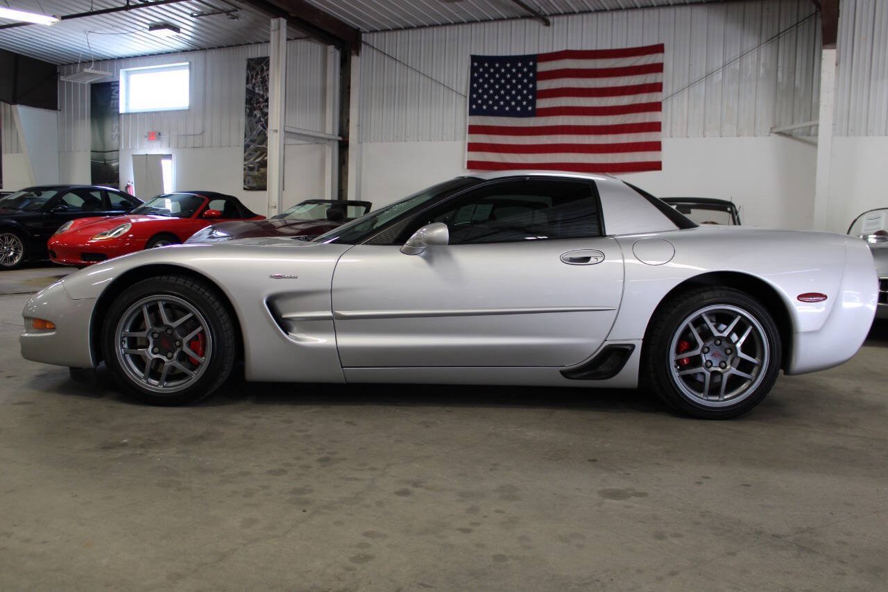 Used 2001 Chevrolet Corvette Z06 w/ Memory Pkg RWD image 3
