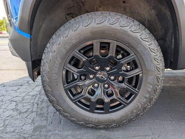 Used 2024 Chevrolet Colorado Trail Boss AWD/4WD image 26