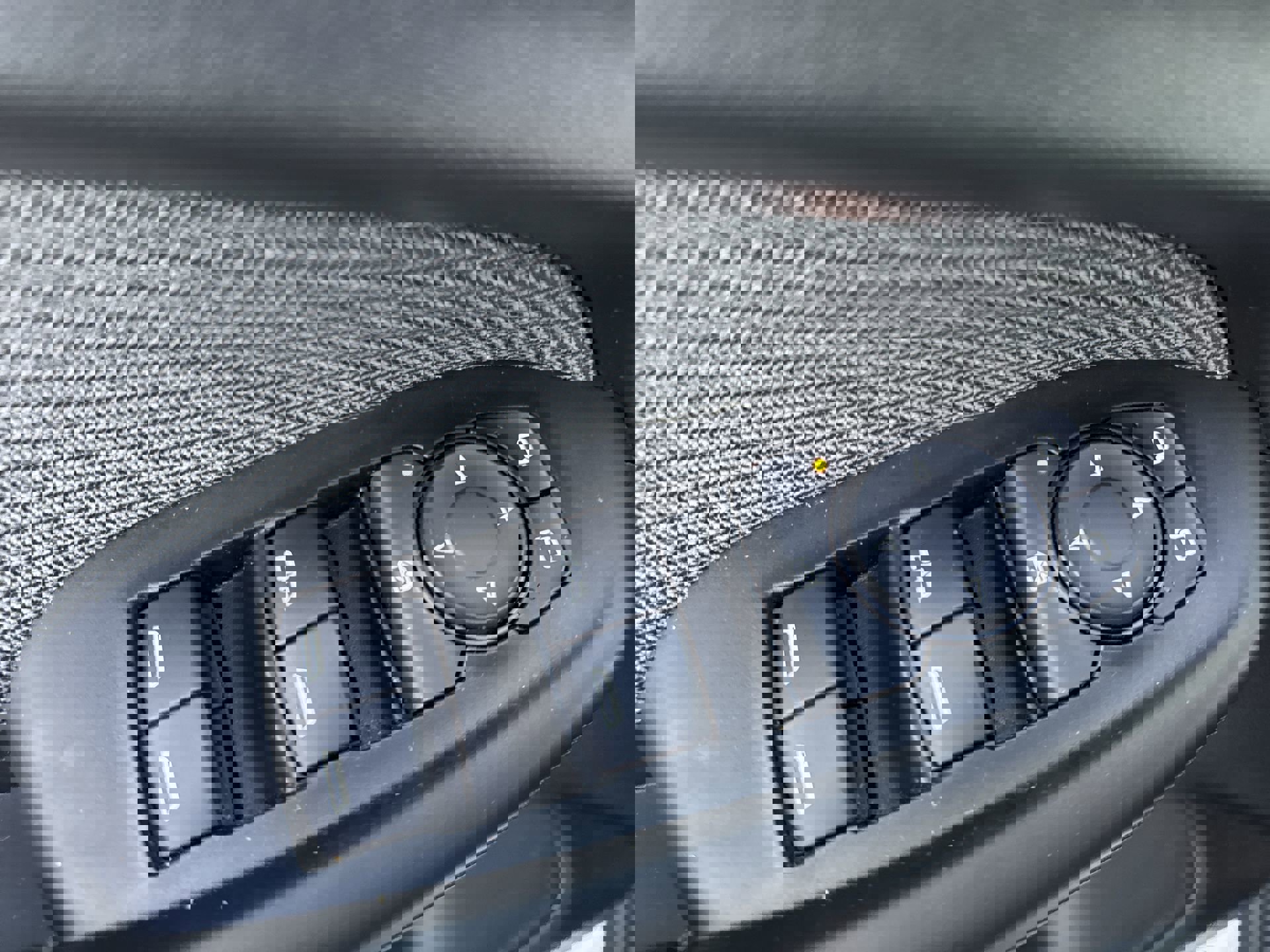 Used 2022 Chevrolet TrailBlazer LT w/ Convenience Package image 13