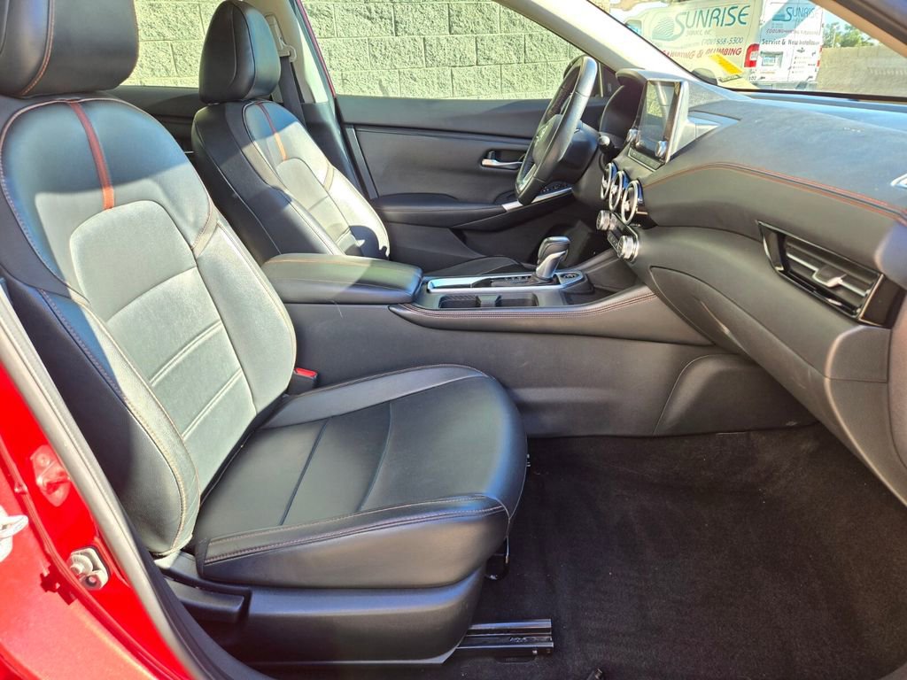 Used 2023 Nissan Sentra SR w/ SR Premium Package image 19