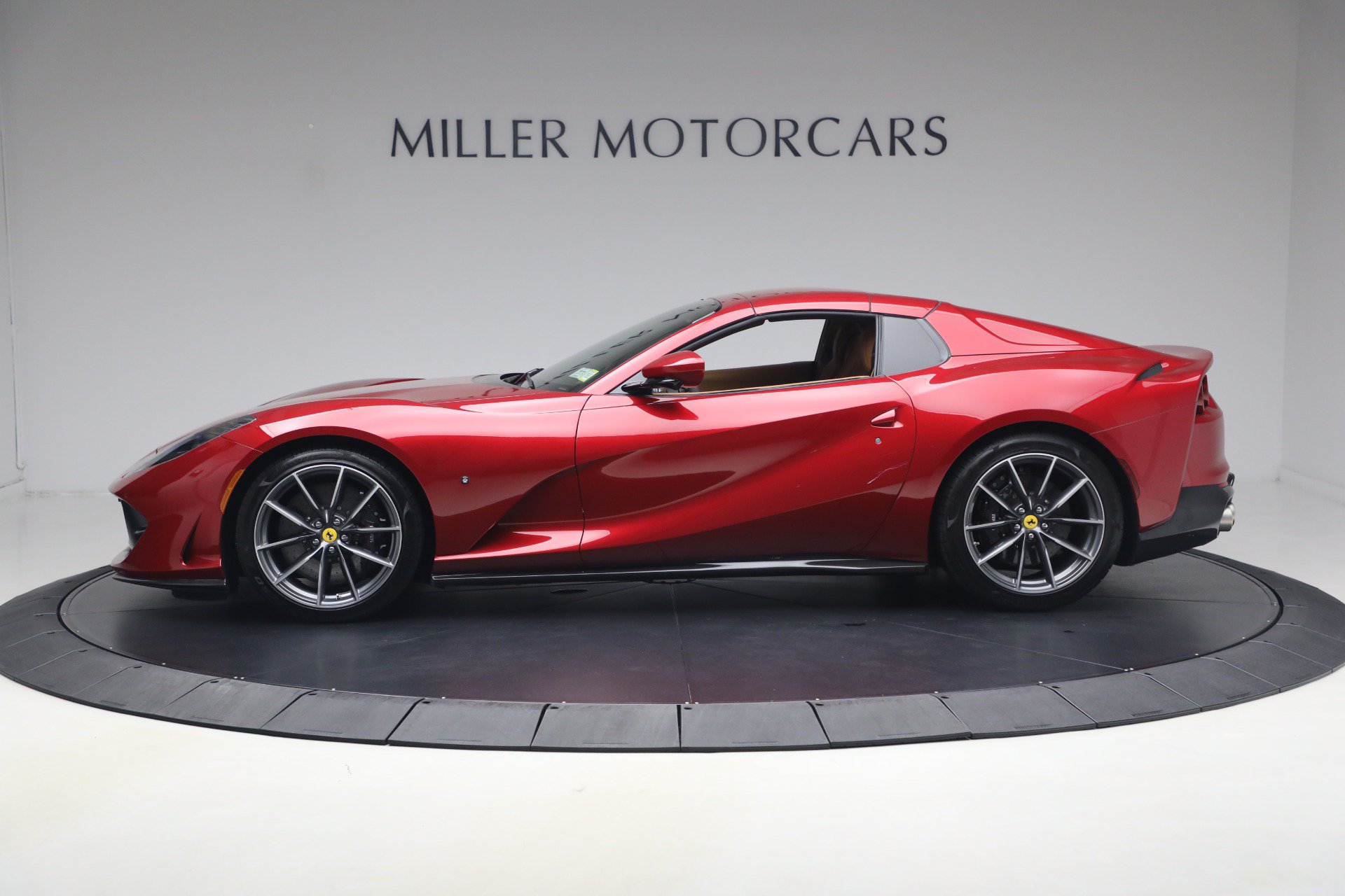Certified 2023 Ferrari 812 GTS RWD image 37