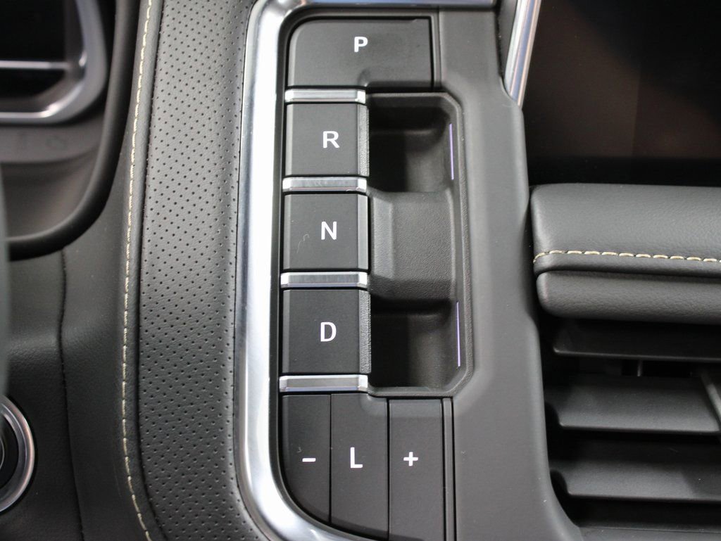 Used 2023 GMC Yukon SLT w/ Max Trailering Package image 55