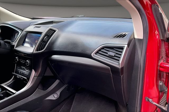 Used 2020 Ford Edge SEL w/ Convenience Package AWD/4WD image 15