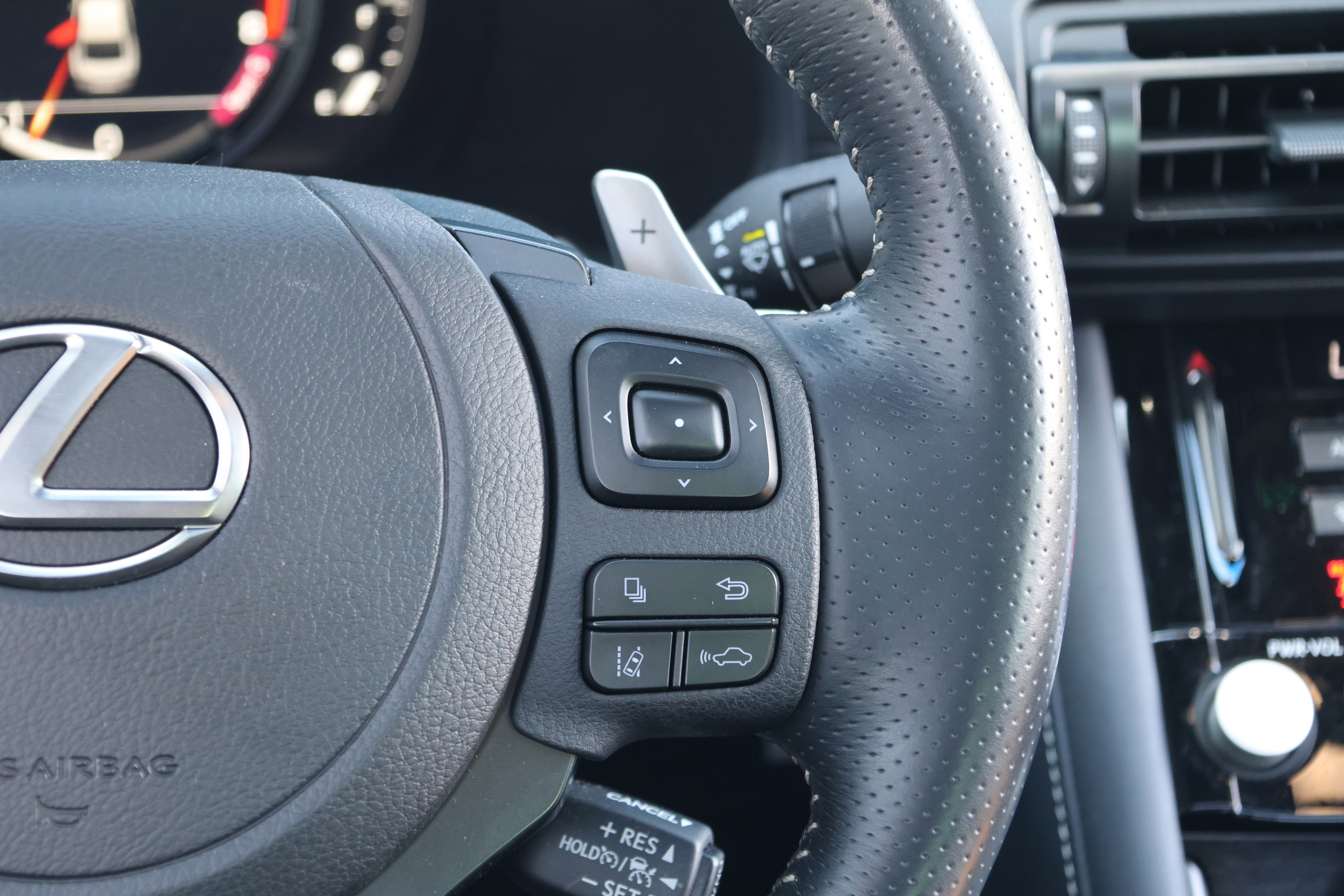 Certified 2025 Lexus IS 500 image 21