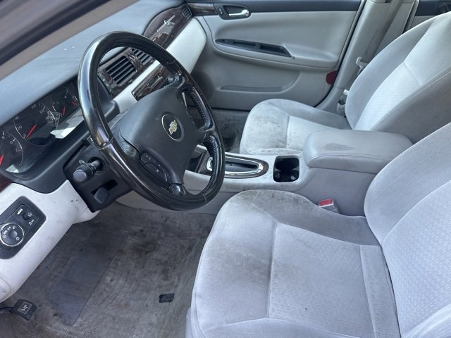 Used 2013 Chevrolet Impala LT w/ LT Sunroof Package image 10