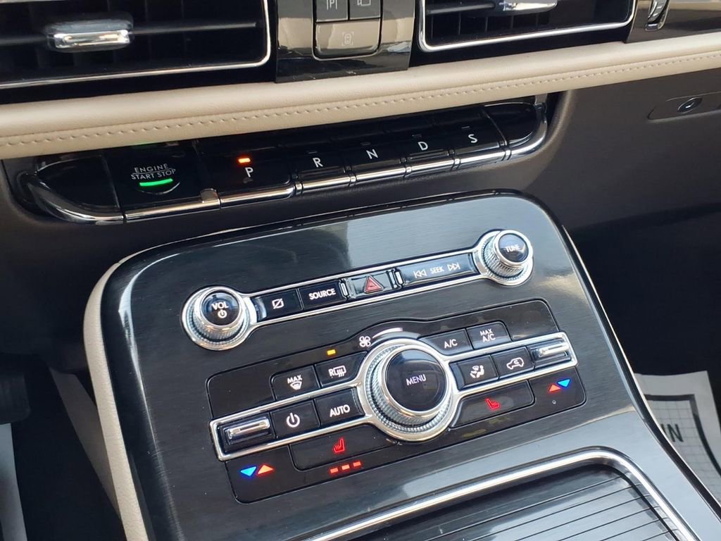 Certified 2023 Lincoln Nautilus FWD w/ Premium Package image 24