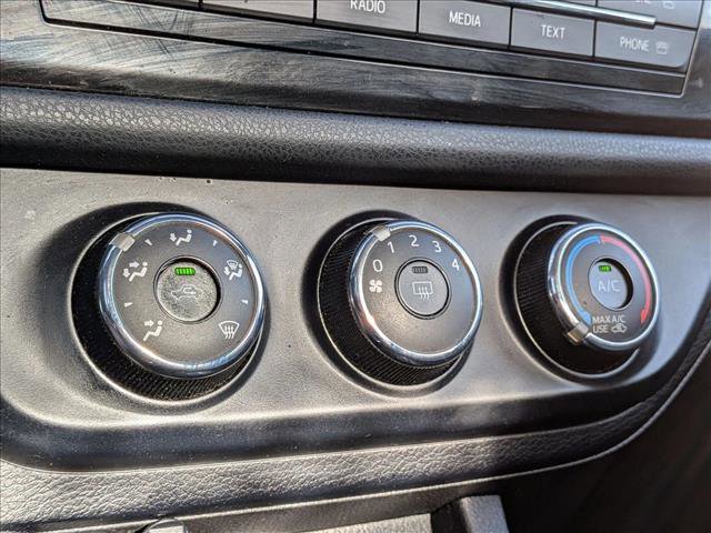 Used 2015 Toyota Corolla L image 8