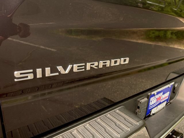 Used 2022 Chevrolet Silverado 1500 LTZ AWD/4WD image 33