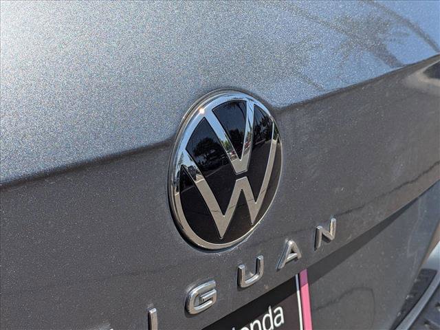 Used 2023 Volkswagen Tiguan SE R-Line FWD image 30