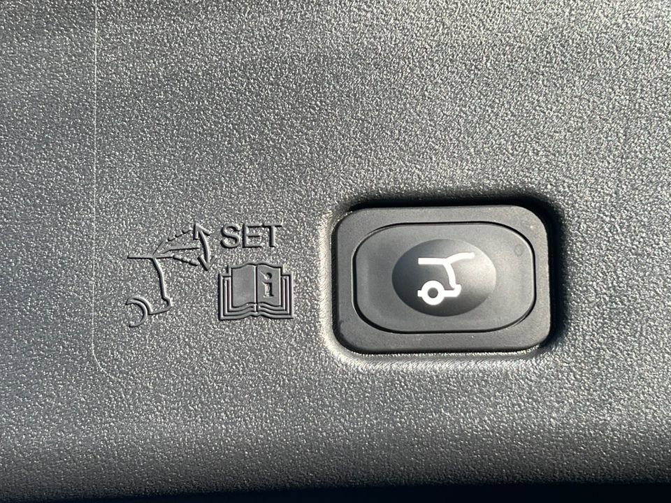 New 2026 Lincoln Nautilus Reserve w/ Jet Appearance Package AWD/4WD image 33