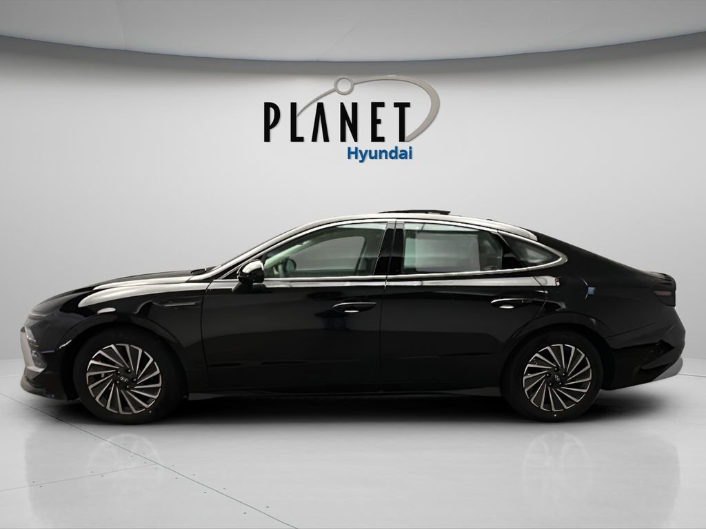 New 2026 Hyundai Sonata Limited image 2