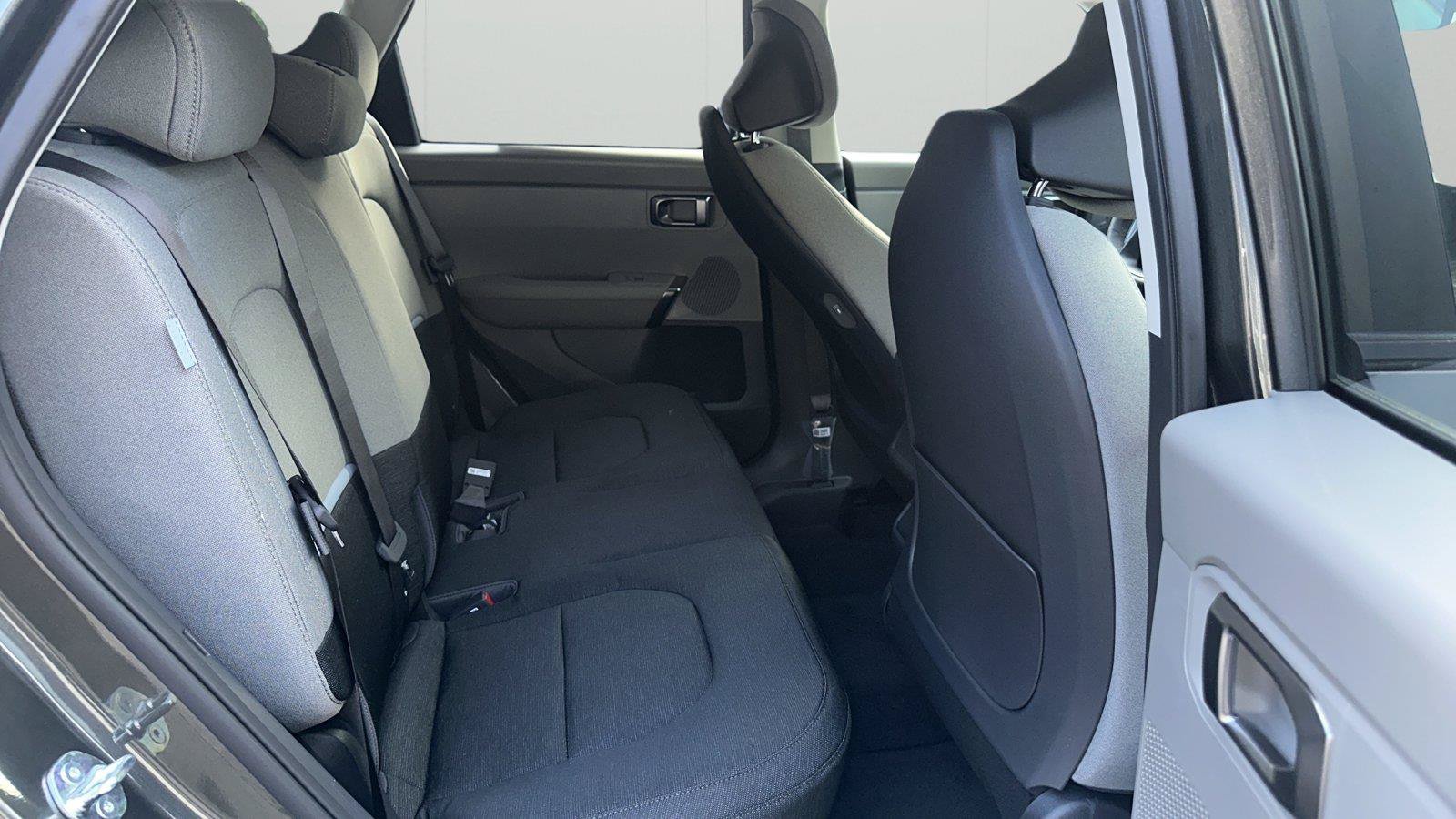 New 2027 Kia Seltos S FWD image 13