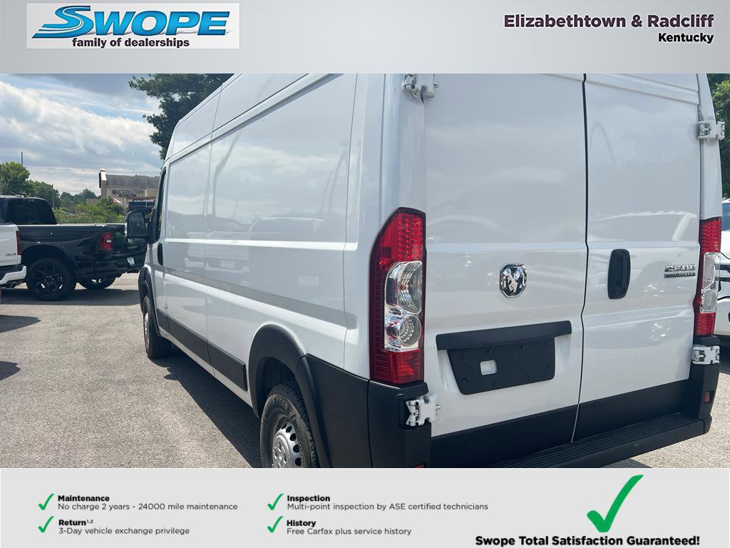 Used 2025 RAM ProMaster 2500 w/ Convenience Group FWD image 4