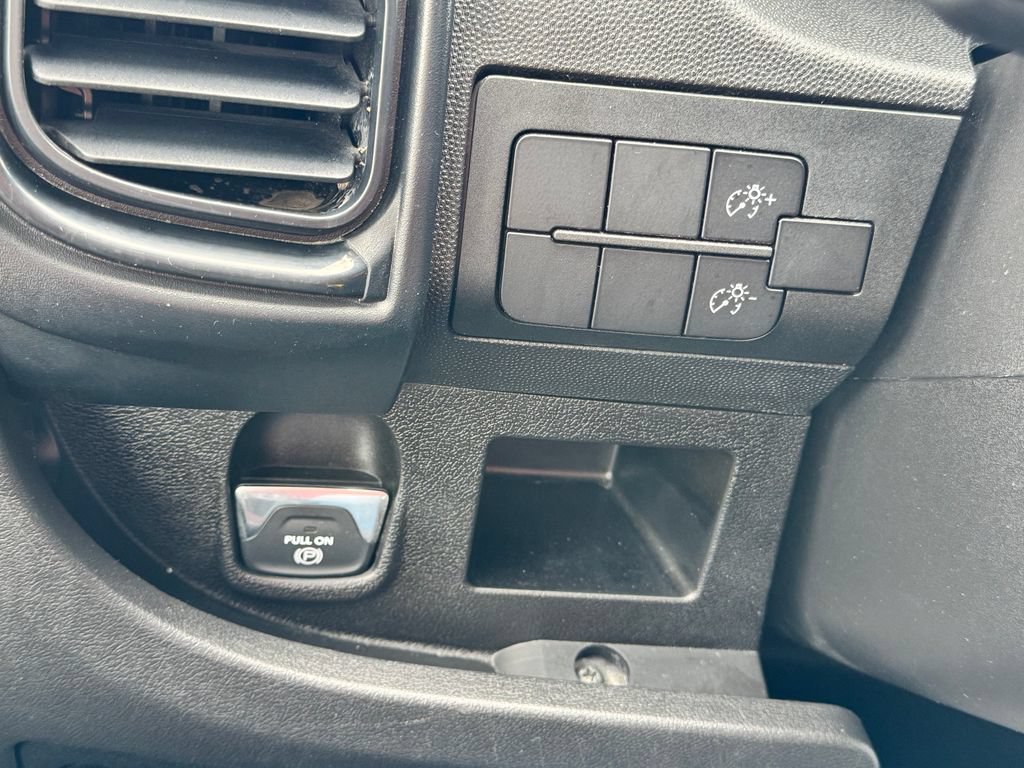 Used 2023 RAM ProMaster 2500 FWD image 30