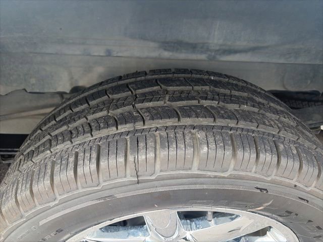 Used 2012 GMC Sierra 1500 Denali RWD image 10