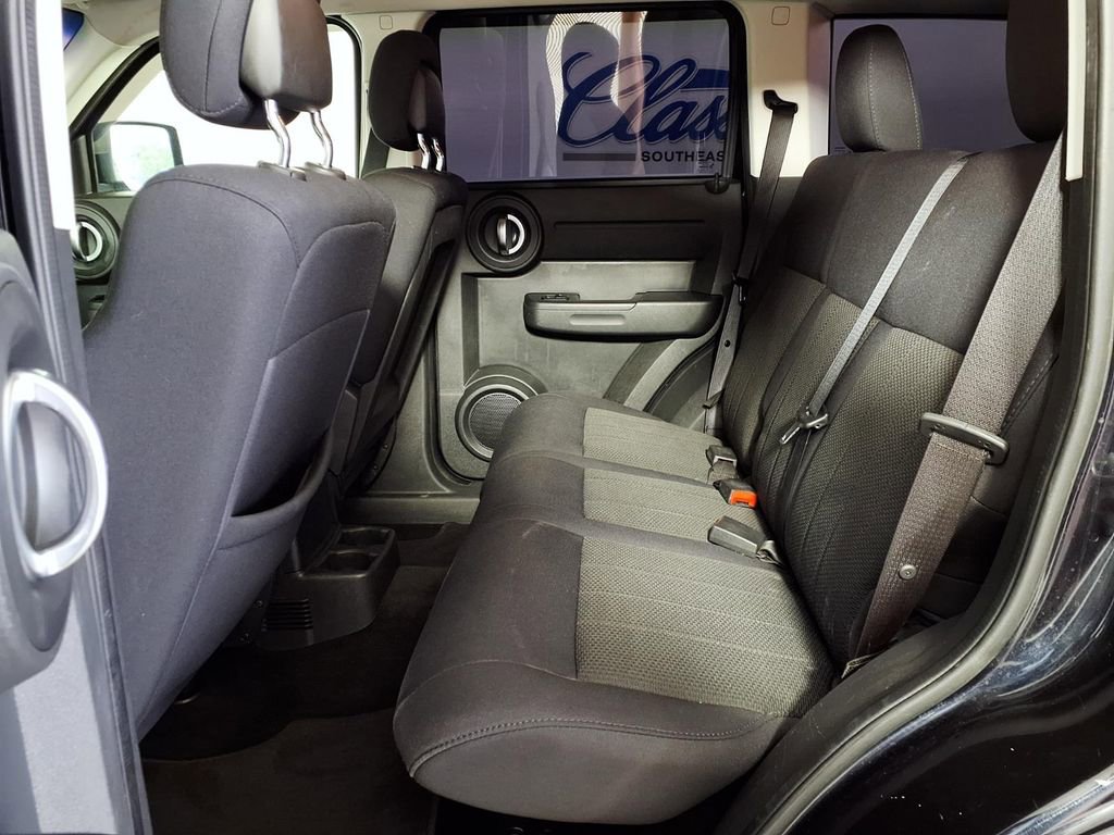 Used 2011 Dodge Nitro Heat image 10