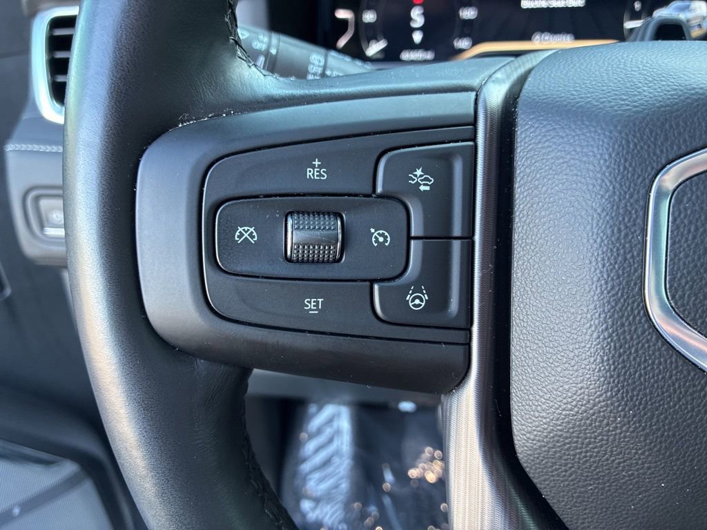 Used 2024 GMC Yukon XL Denali Ultimate image 18