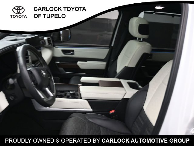 Used 2024 Toyota Sequoia Capstone AWD/4WD image 12