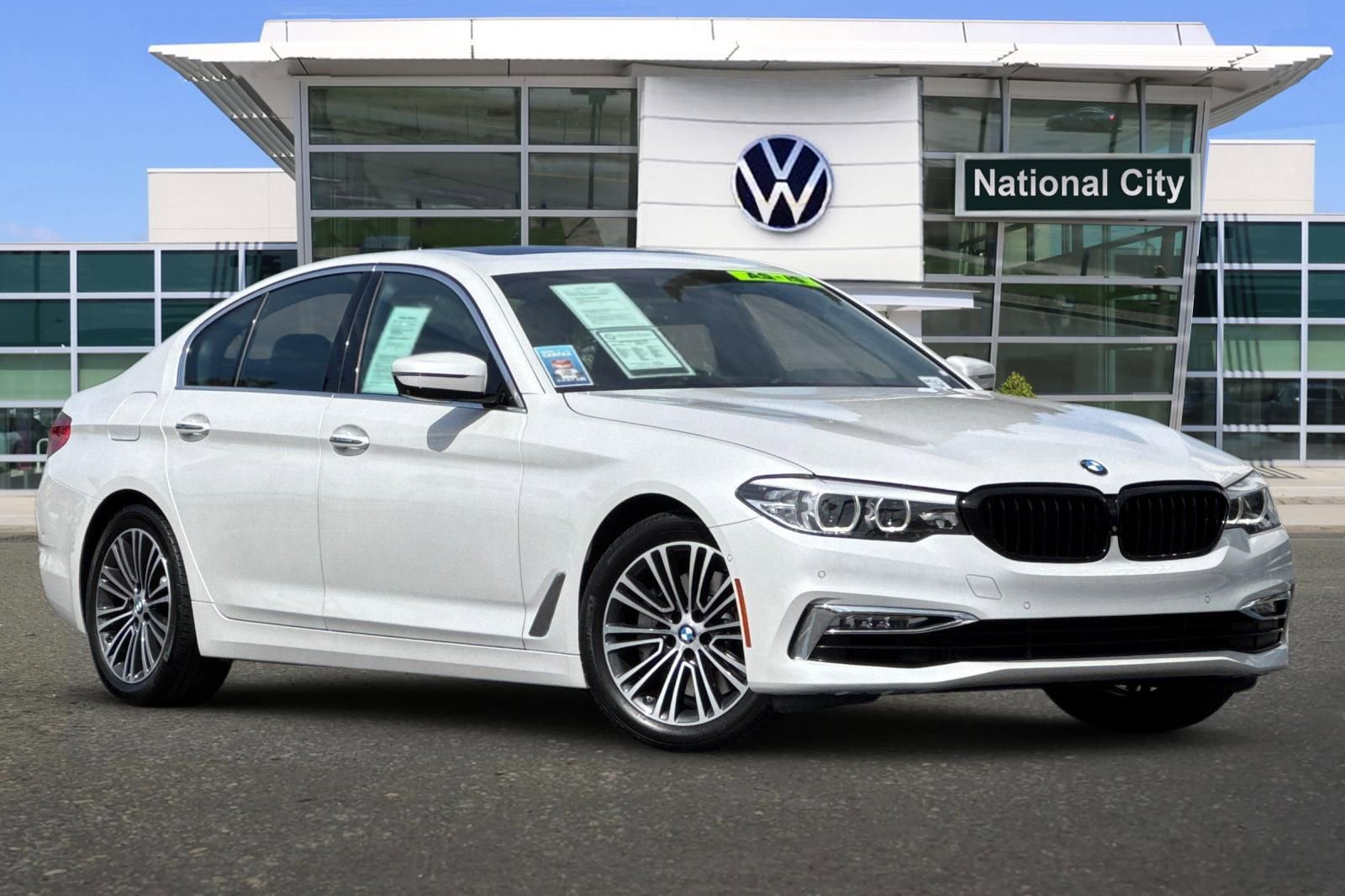 Used 2017 BMW 530i image 2