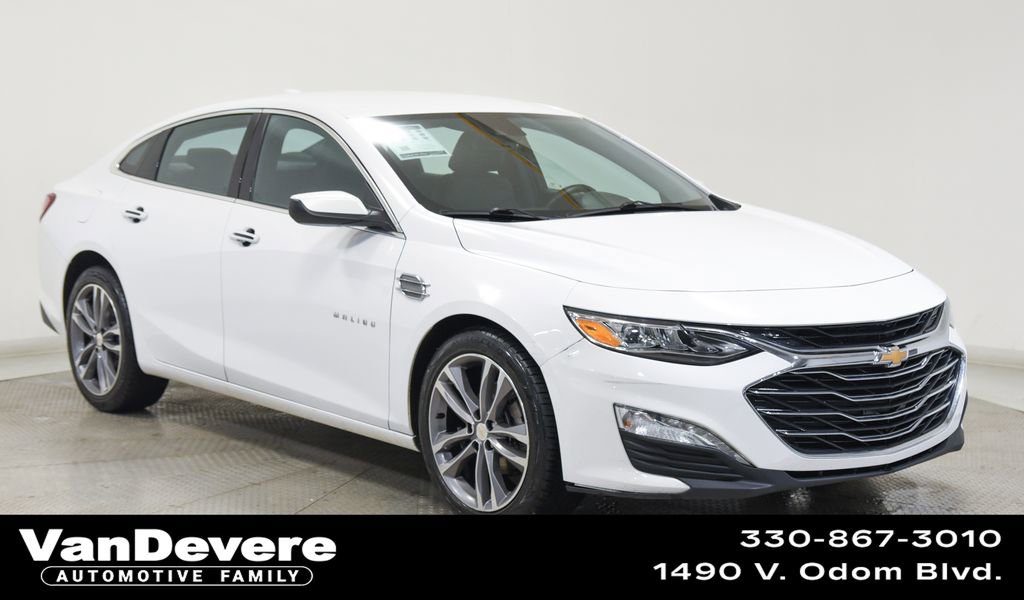 Used 2024 Chevrolet Malibu LT FWD image 1