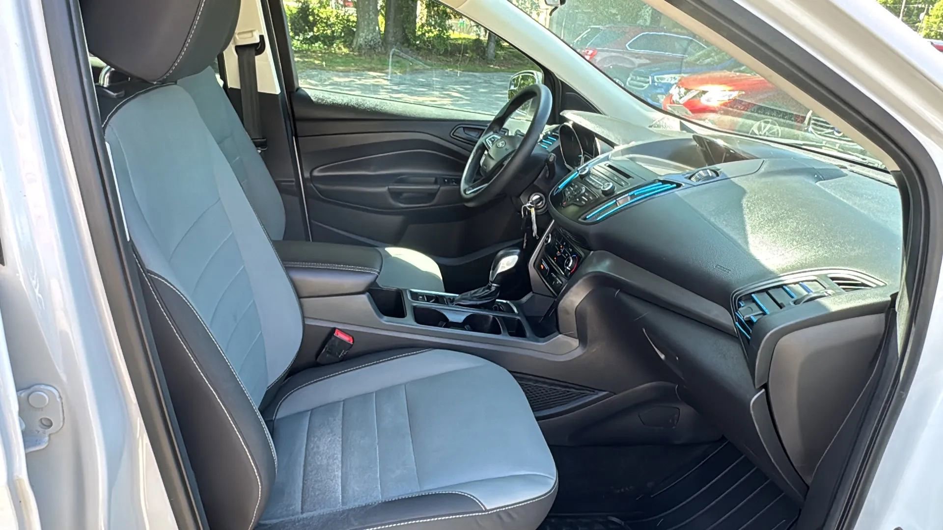 Used 2017 Ford Escape S FWD image 12