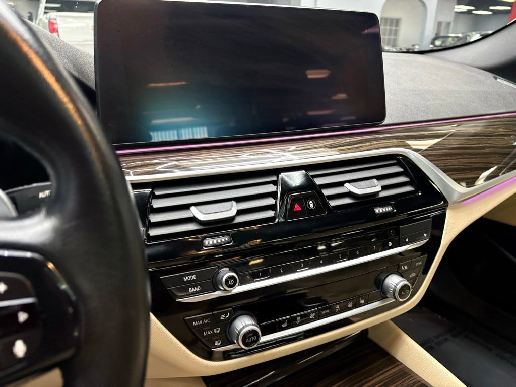 Used 2023 BMW 540i xDrive w/ Convenience Package AWD/4WD image 33