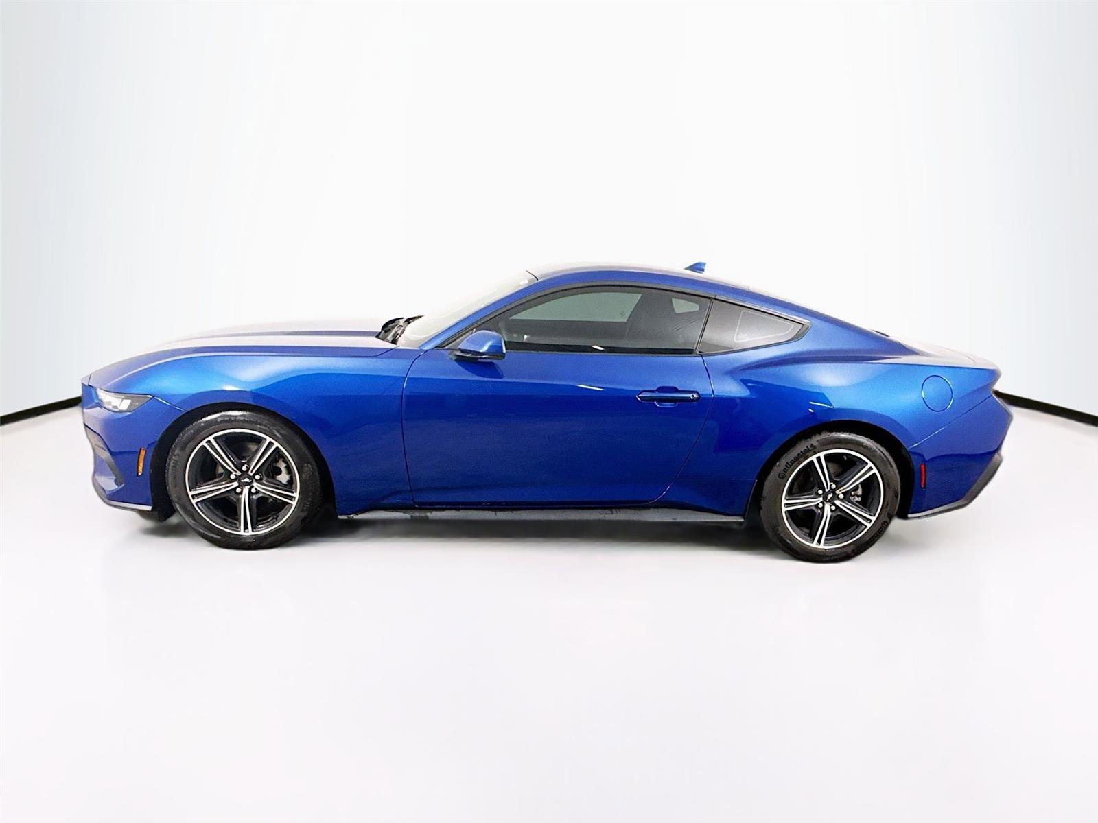 Used 2024 Ford Mustang Coupe image 21