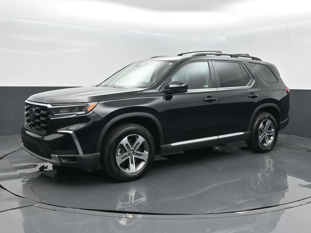 Certified 2025 Honda Pilot EX-L image 1