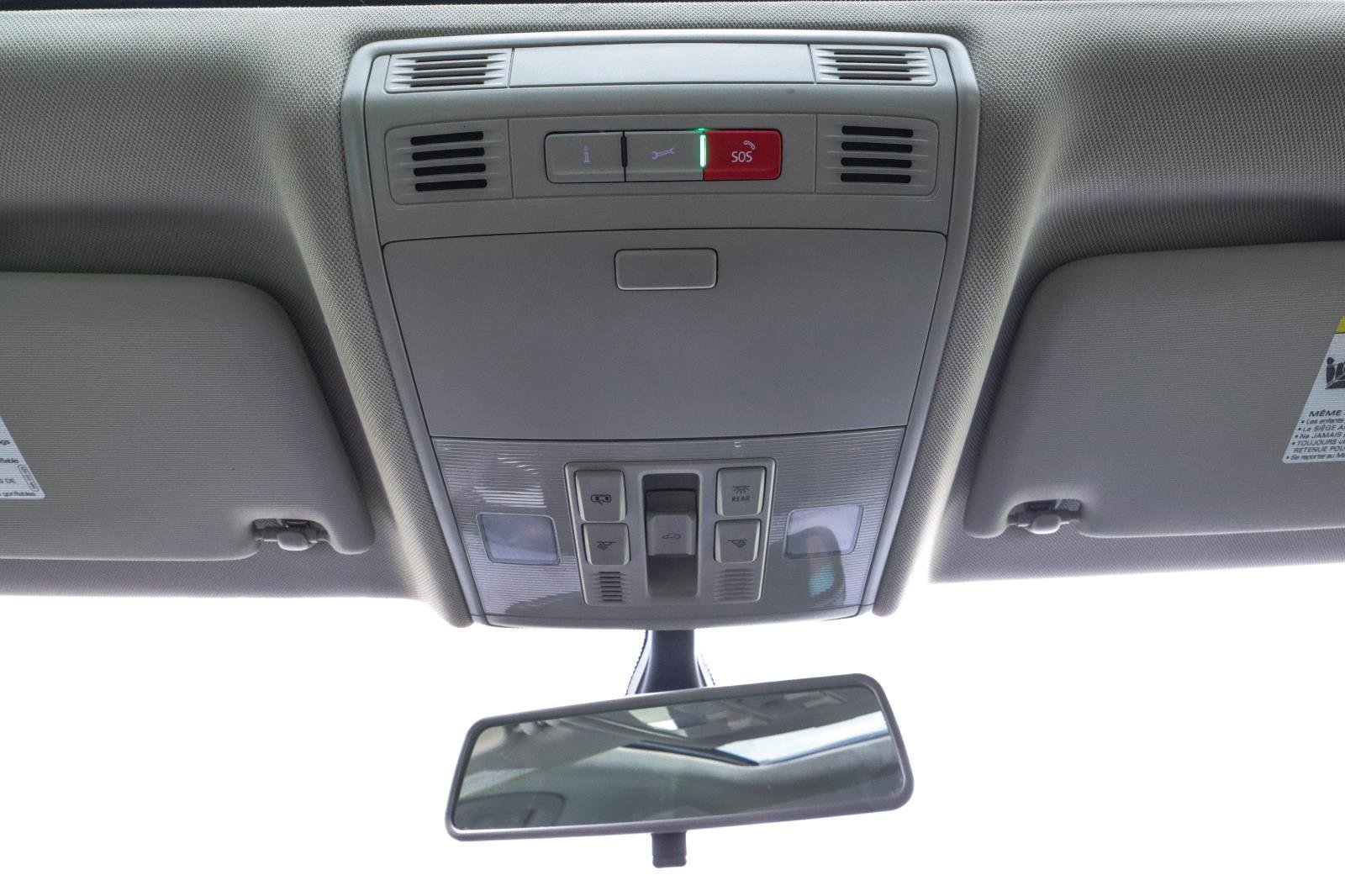 Used 2021 Volkswagen Jetta SE image 34