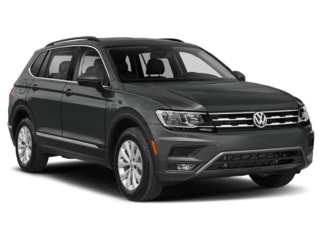 Used 2018 Volkswagen Tiguan SE w/ Panoramic Sunroof Package FWD image 6