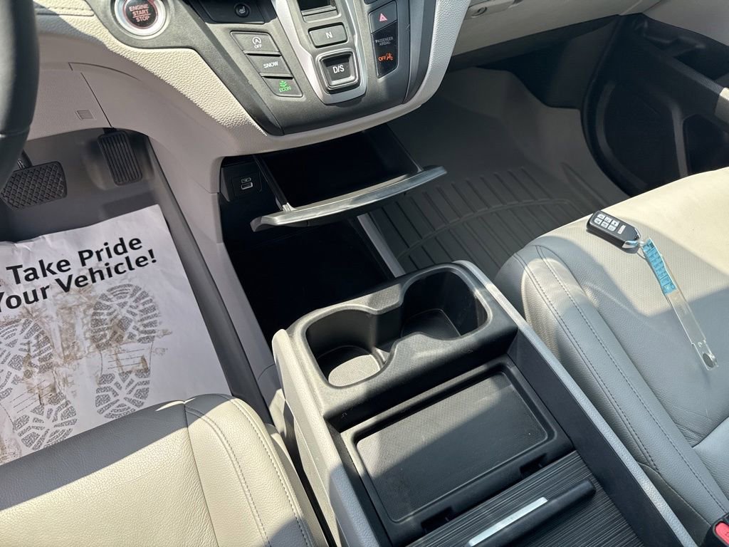 Certified 2024 Honda Odyssey EX-L image 24