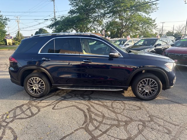Used 2021 Mercedes-Benz GLE 350 4MATIC image 4