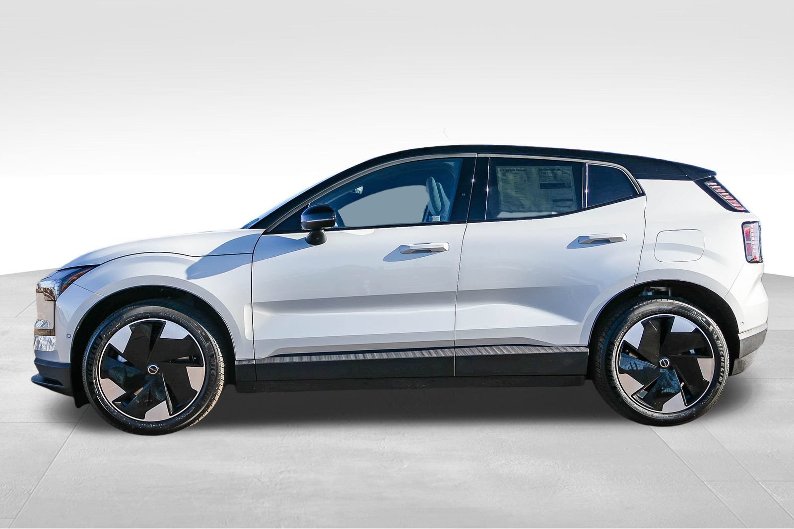 New 2026 Volvo EX30 Ultra w/ Climate Package AWD/4WD image 8