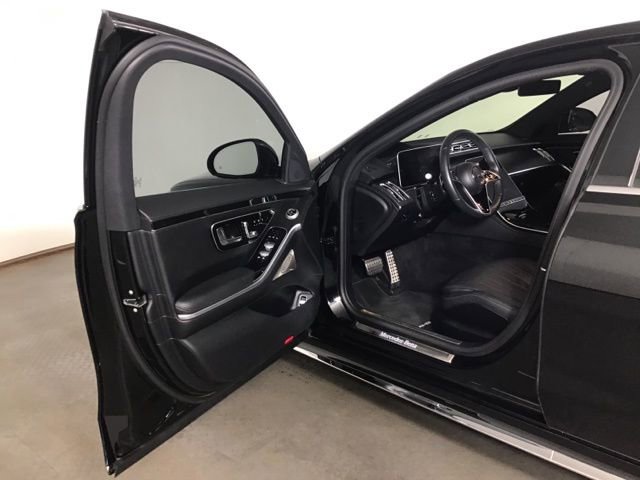 Used 2022 Mercedes-Benz S 580 4MATIC Sedan image 10