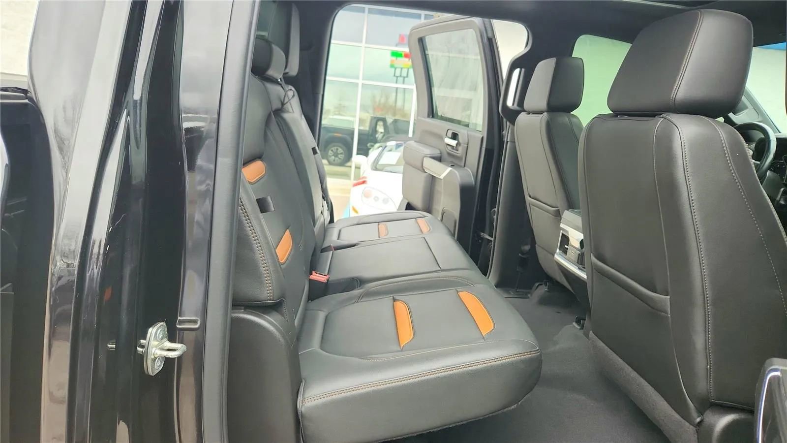 Used 2022 GMC Sierra 2500 AT4 w/ AT4 Premium Plus Package AWD/4WD image 33