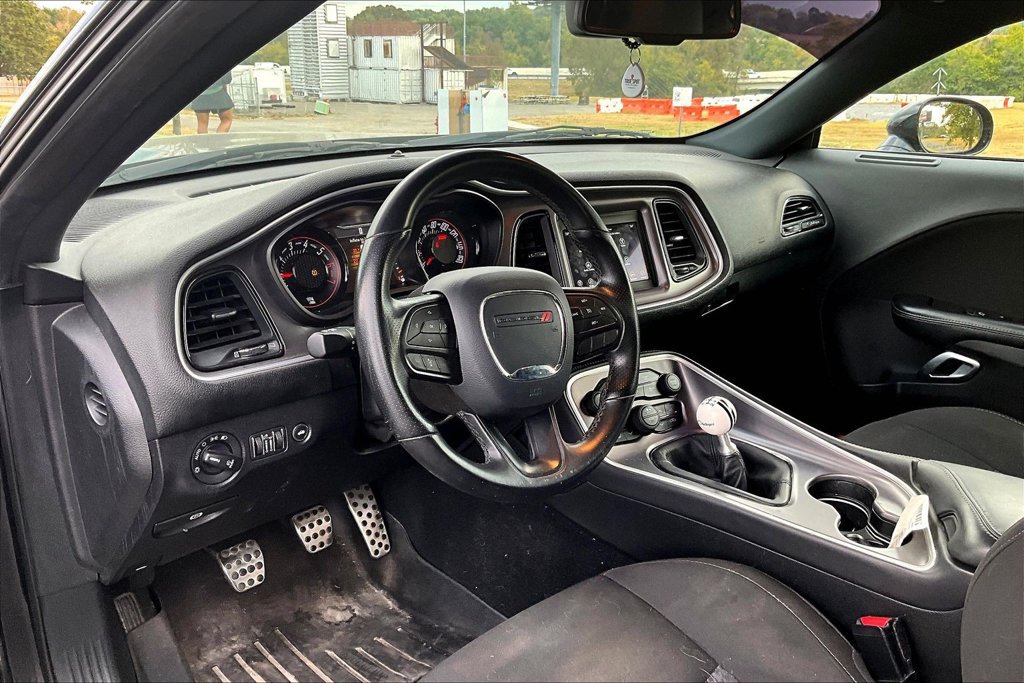 Used 2020 Dodge Challenger R/T w/ Blacktop Package RWD image 5