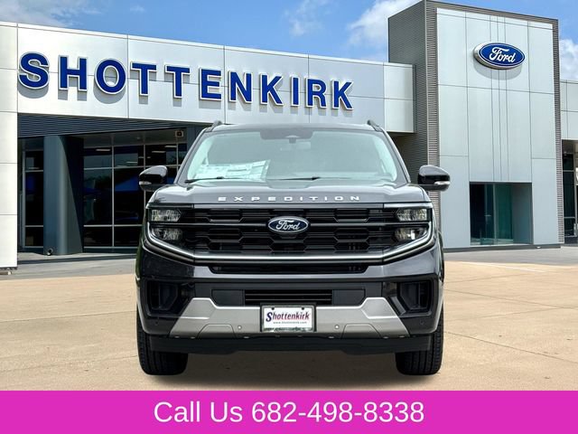 New 2026 Ford Expedition Platinum w/ Driver's Package AWD/4WD image 2
