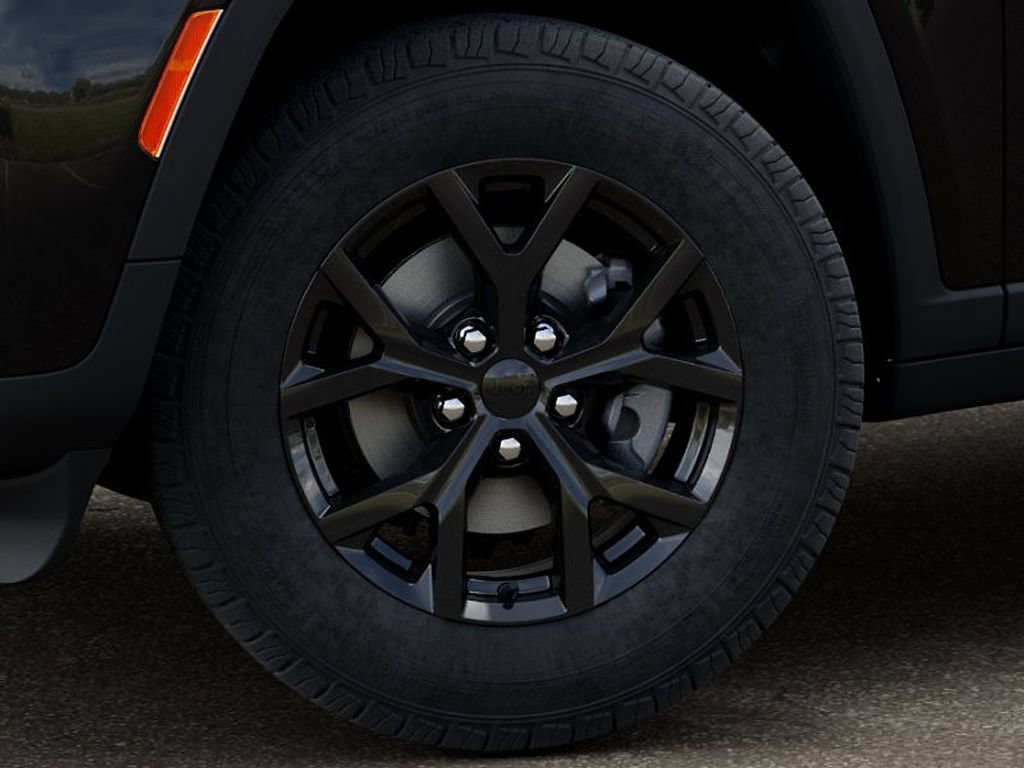New 2026 Jeep Grand Cherokee L 4WD image 8
