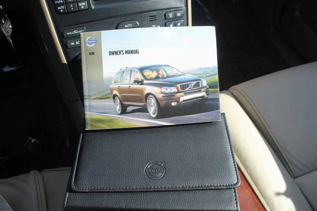 Used 2013 Volvo XC90 3.2 AWD/4WD image 23