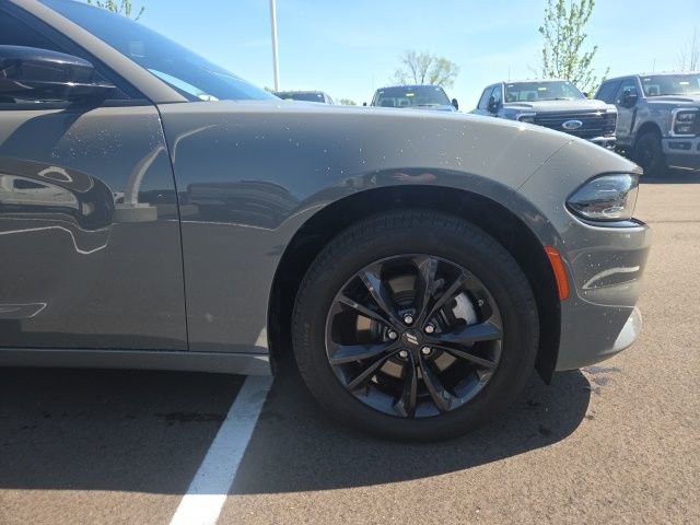 Used 2023 Dodge Charger SXT w/ Blacktop Package AWD/4WD image 4