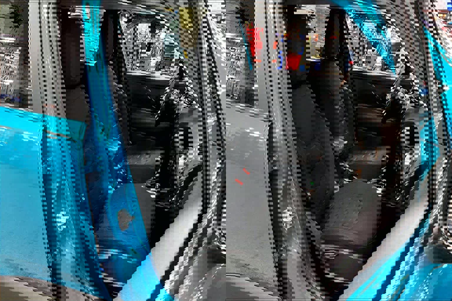 Used 2022 Jeep Renegade Latitude w/ Convenience Group image 9