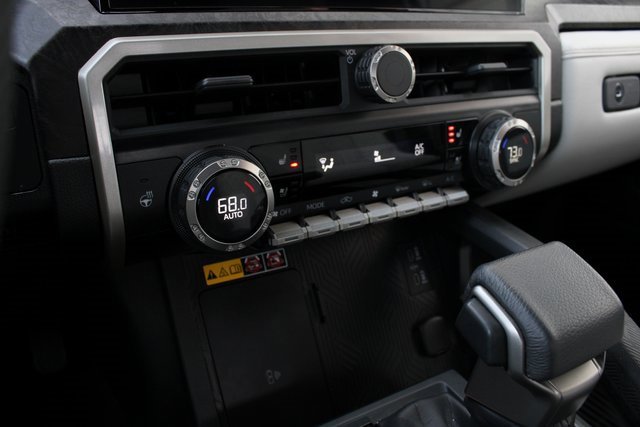 Used 2024 Toyota Tacoma Limited image 5