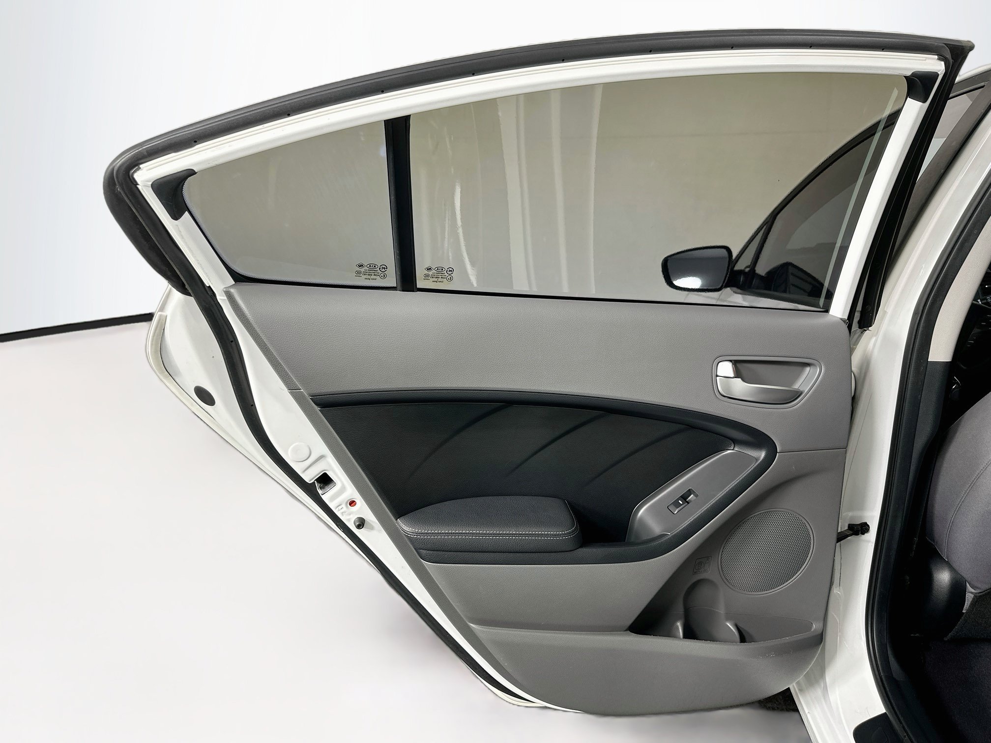 Used 2018 Kia Forte LX FWD image 23