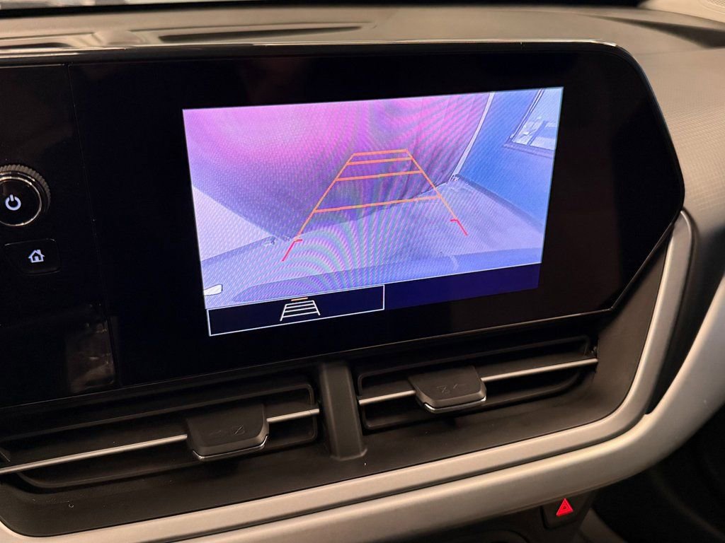 Used 2024 Chevrolet Trax LS w/ LPO, Blackout Package image 12