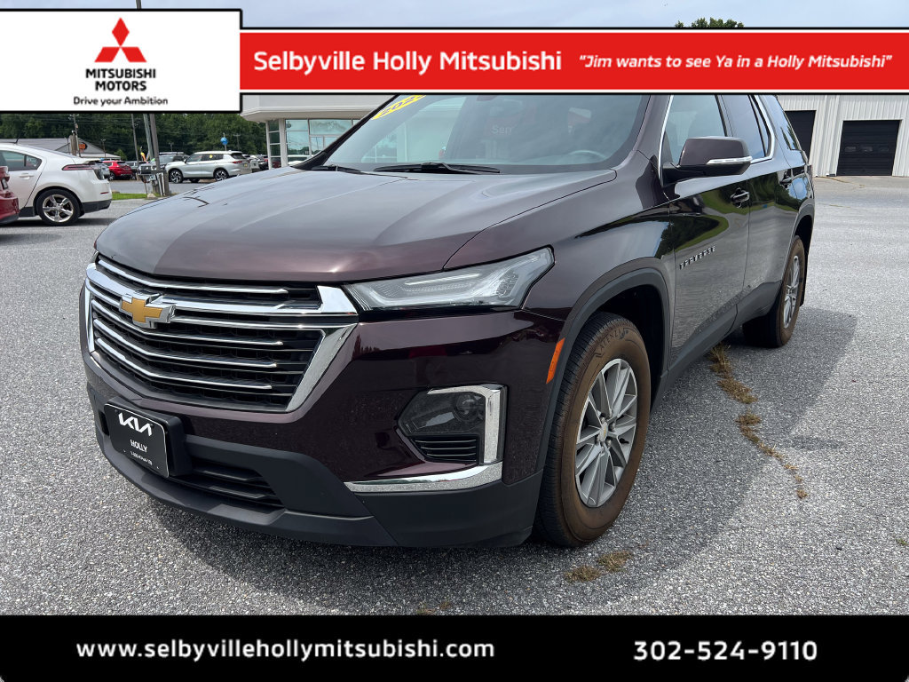 Used 2023 Chevrolet Traverse LT