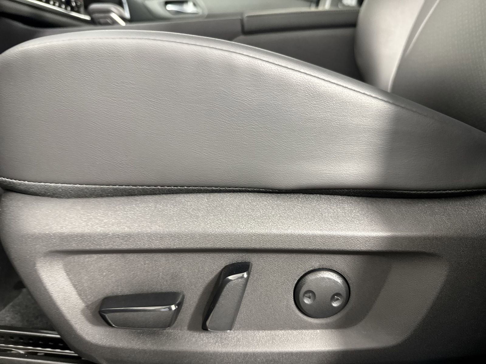 New 2026 Nissan Rogue SV w/ SV Premium Package image 21