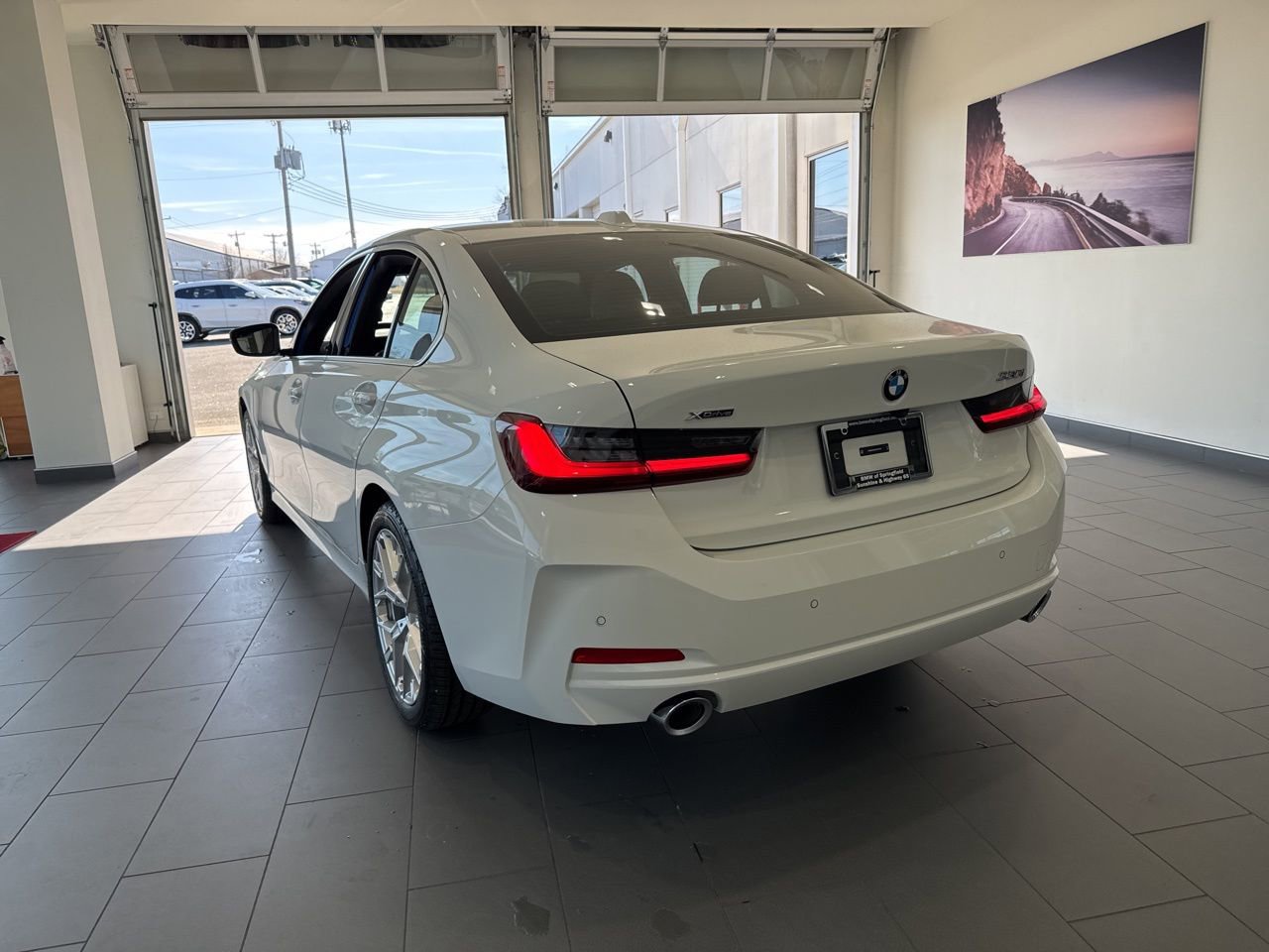 New 2026 BMW 330i xDrive Sedan w/ Convenience Package AWD/4WD image 6